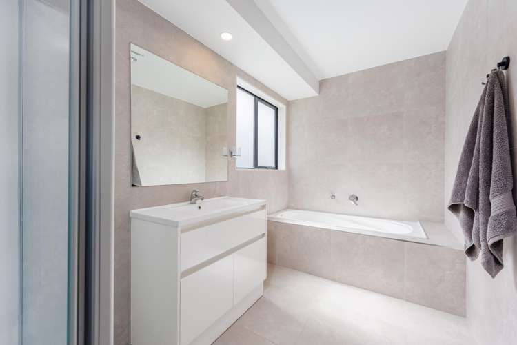 2 Seafarer Crescent Stanmore Bay_21