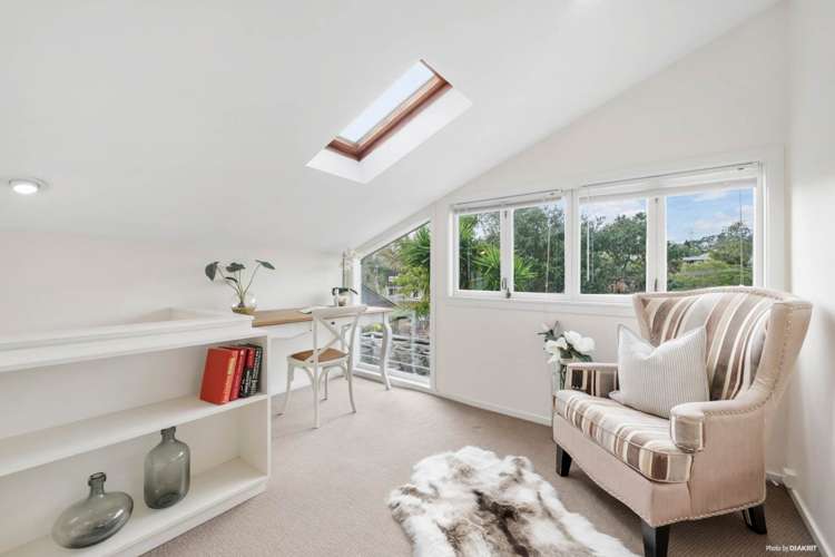 76 Beach Road Castor Bay_10