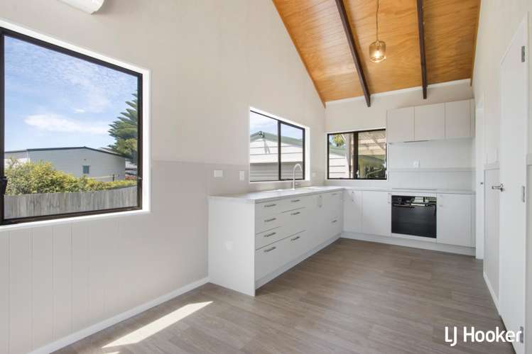 1 Patterson Place Waihi Beach_8