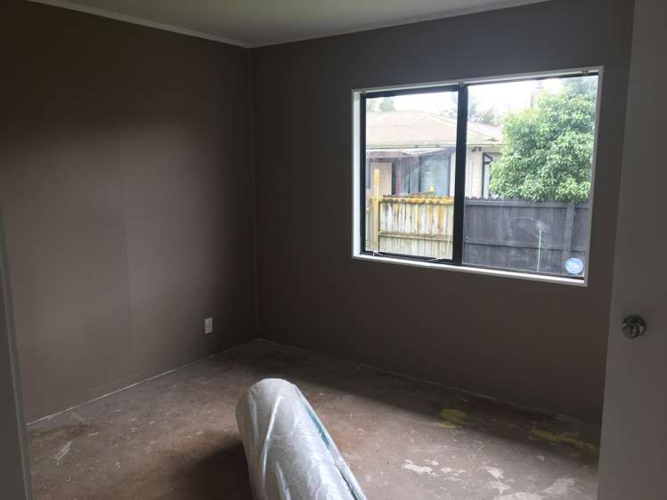 2/90 Maich Road Manurewa_4