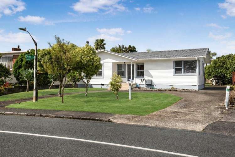 16 Montmere Avenue Te Atatu Peninsula_21