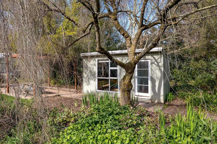 299 Elmhurst Road Darfield_15