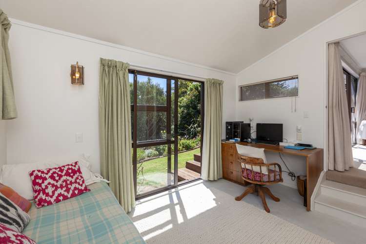 44 Dale Road Raumati South_13