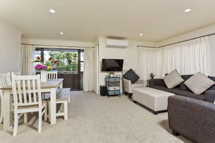 3/17 Matata Street Blockhouse Bay_2