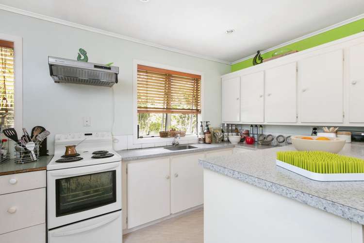 1/200 Verbena Road Birkdale_12