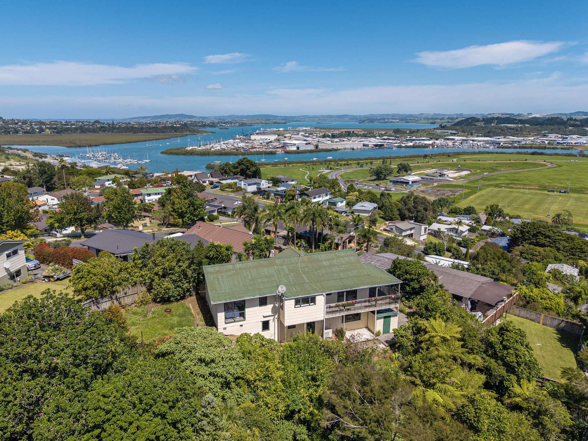 32 Panorama Drive Parahaki_0