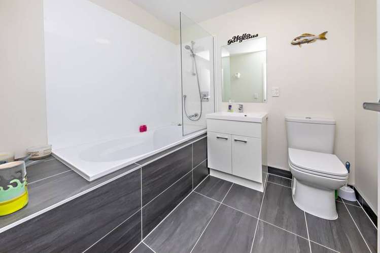 1 Warbler Crescent Papakura_17