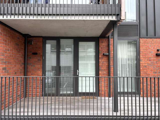 Modern Fully Furnished 1-Bedroom Apartment in Christchurch City Centre