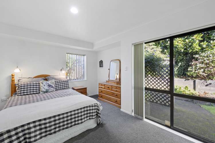 3 Maple Crescent Whalers Gate_17