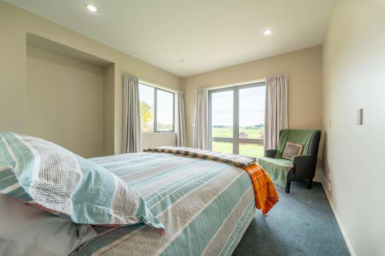 243 Pages Road Gleniti_7