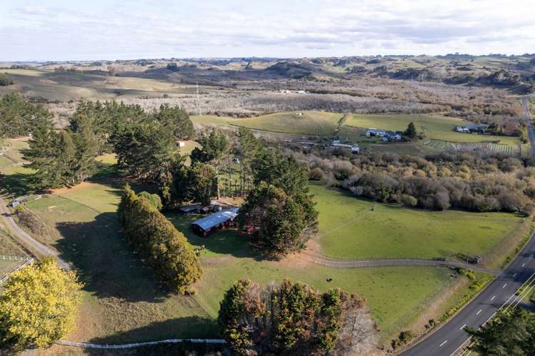 1083 Churchill Road Pukekawa_19