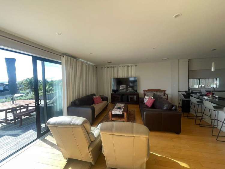 16 Thistle Close Beachlands_8