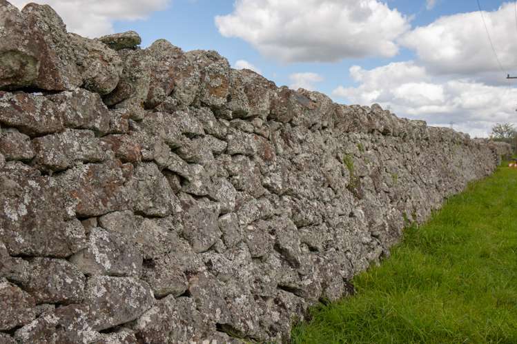 1217 State Highway 14 Maungatapere_13