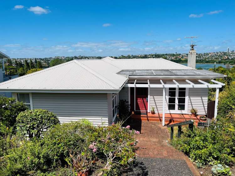 33 Awarua Crescent Orakei_8