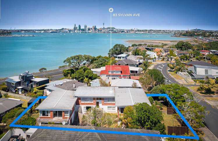 83 Sylvan Avenue Northcote_2