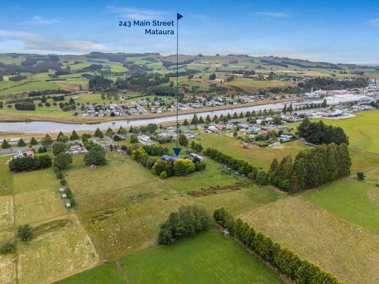 243 Main Street Mataura_31
