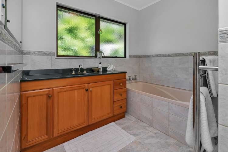 96 Cemetery Road Maunu_20