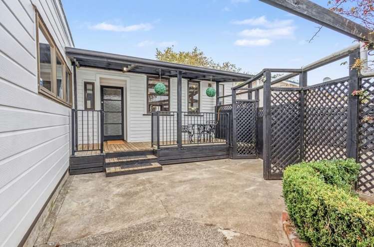18 Godwin Crescent College Estate_27