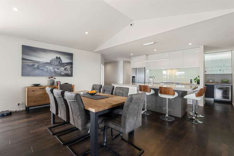 11 Bernora Crescent Bombay_17