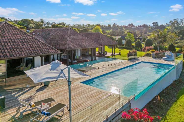 568A Whitford Road Whitford_25