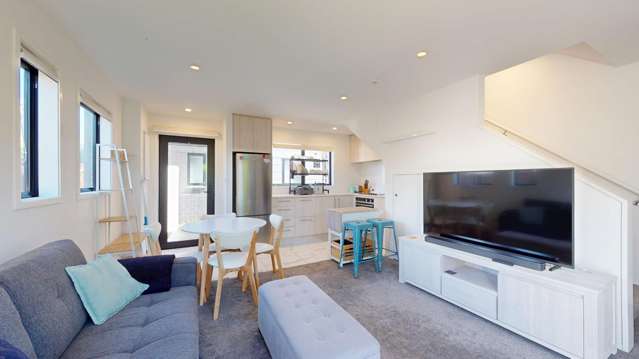 Fully Furnished Townhouse with Private Courtyard Living