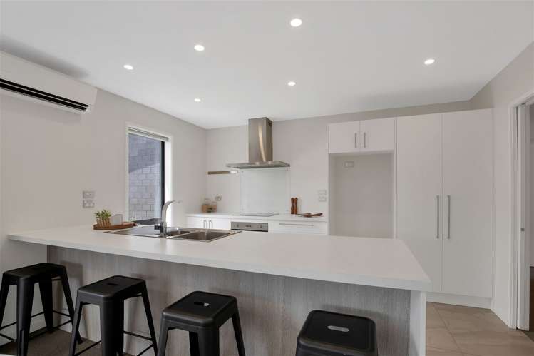 22 Robert Duncan Road Belfast_3