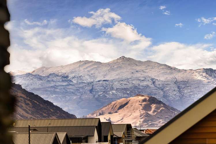 2 Taurus Lane Jacks Point_31