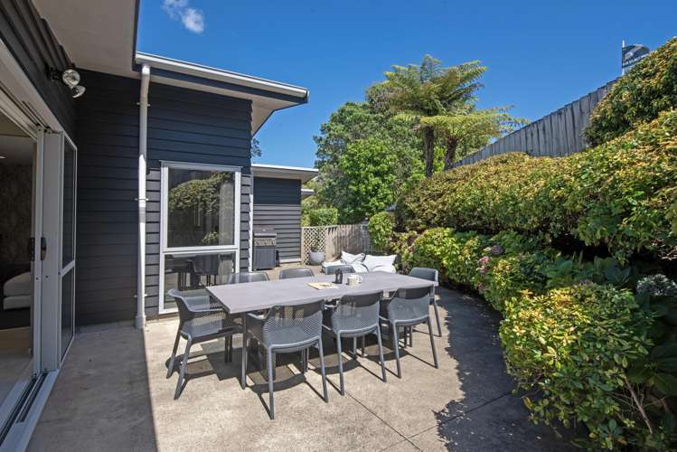 682C Beach Road Browns Bay_21