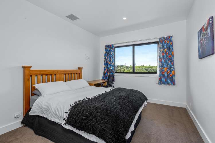 39 Bayview Park Lane Orewa_19
