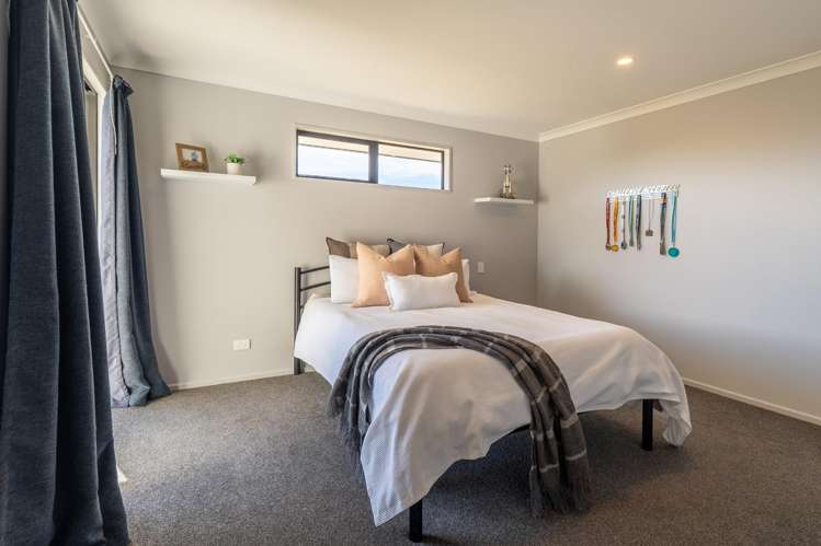 27 Lakeland Avenue Twizel_15