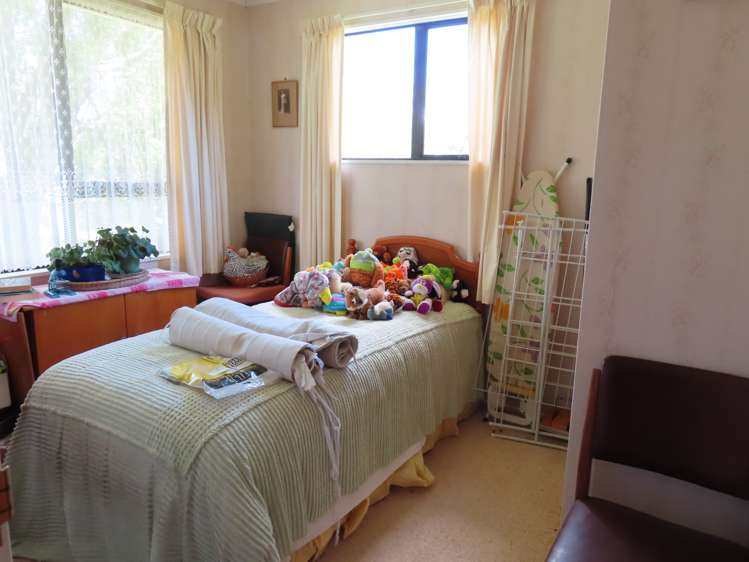 34 Short Road Pahiatua_8