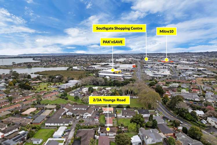 2/3A Youngs Road Papakura_23