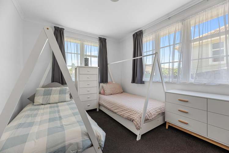 15A Baycroft Avenue Parkvale_9