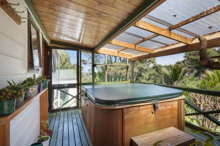 251 Upper Harbour Drive Greenhithe_24