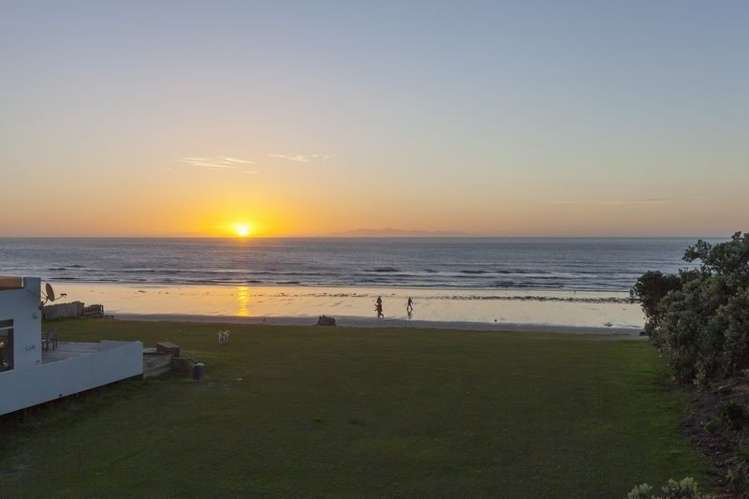 51 Wharemauku Road Raumati Beach_2