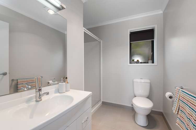 39 Hamon Place Pukehangi_17