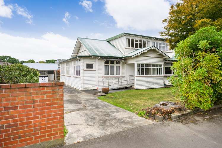 20 Rainforth Street Roslyn_28