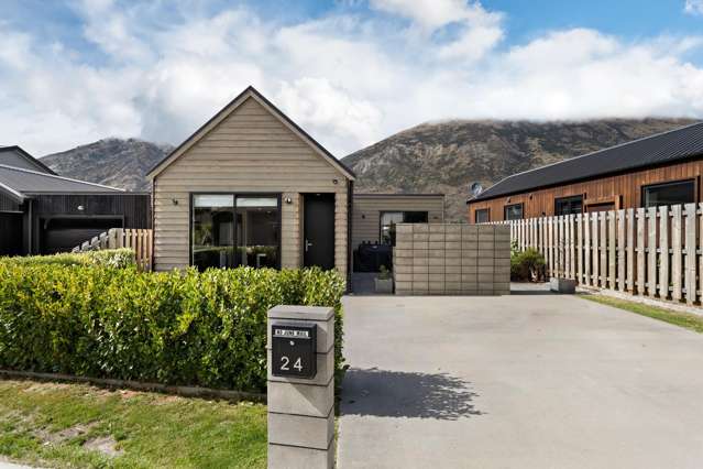 24 Huxley Place Dalefield/Wakatipu Basin_1