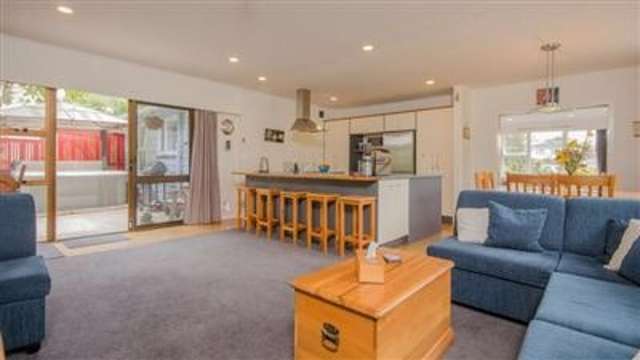 26 Eaton road Hillsborough_2