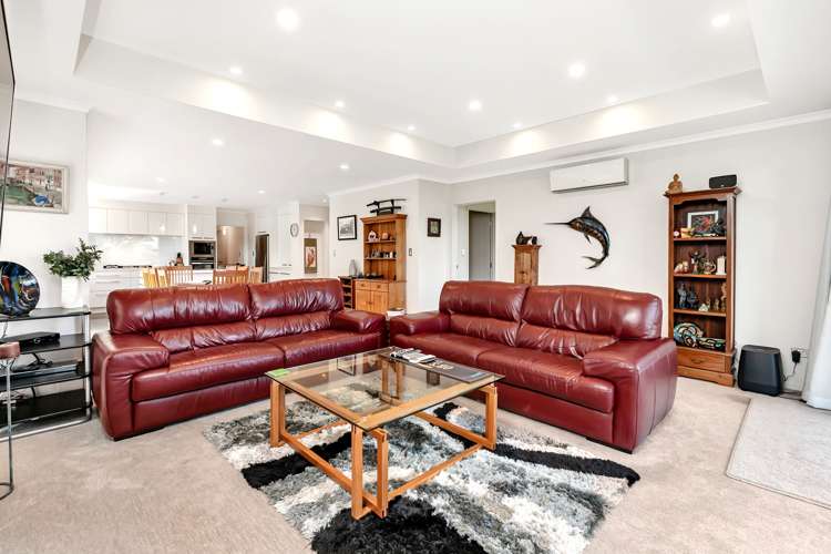 2 Paradise Point Place One Tree Point_16