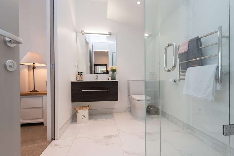 14 Quarters Lane Beachlands_17