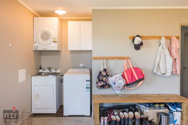 115 Mount Taylor Drive Feilding_14