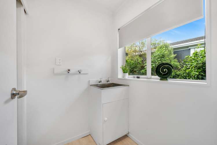 65 Stanaway Street Hillcrest_13