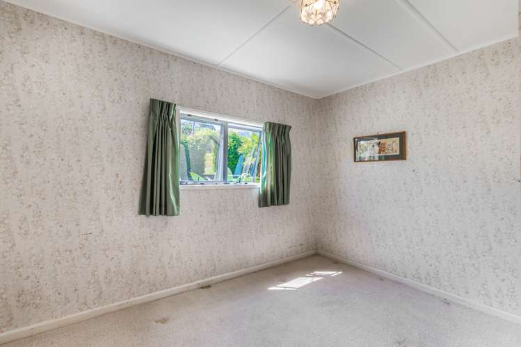 21 Calais Terrace Ostend_9