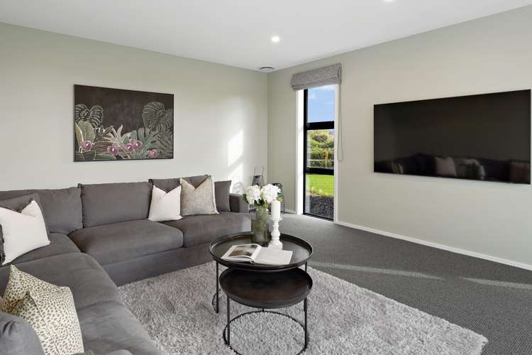 409 Grasslands Drive Cambridge_15