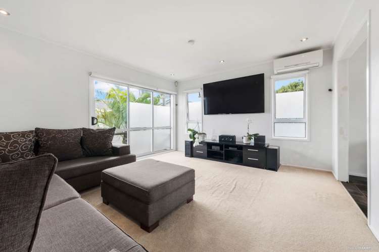 8 Shamrock Lane Te Atatu Peninsula_7