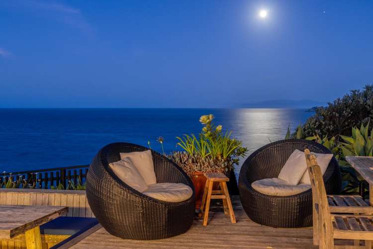 394 Sea View Road Onetangi_24