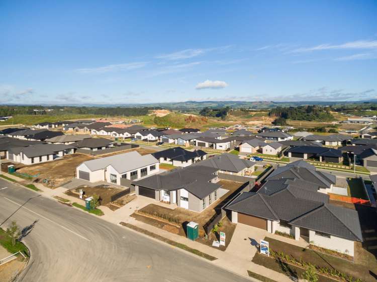 16 Te Ranga Memorial Drive Pyes Pa_21