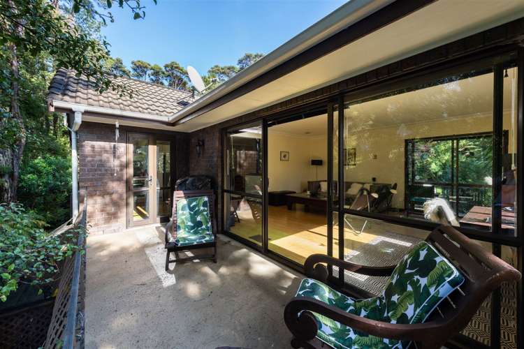 2 Kaurimu Rise Titirangi_5