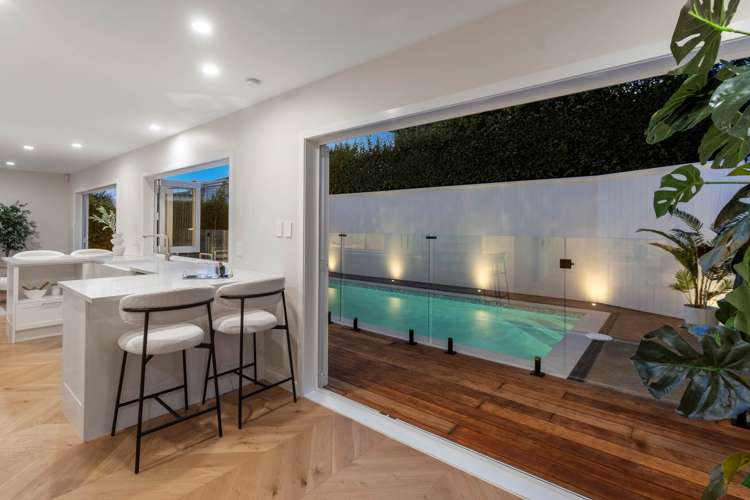 2/29 Harley Road Takapuna_39